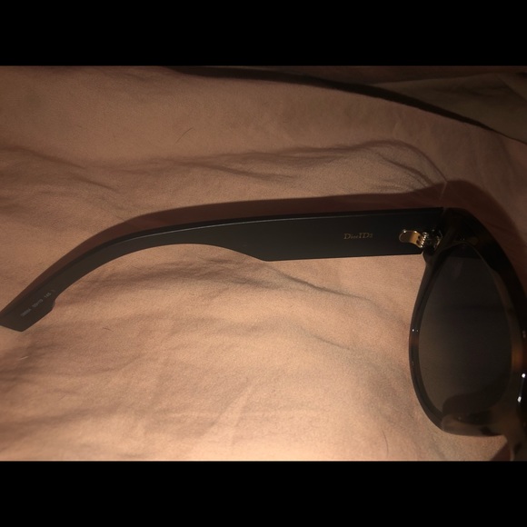 Authentic CHRISTIAN DIOR Acetate Sunglasses - Picture 9 of 12